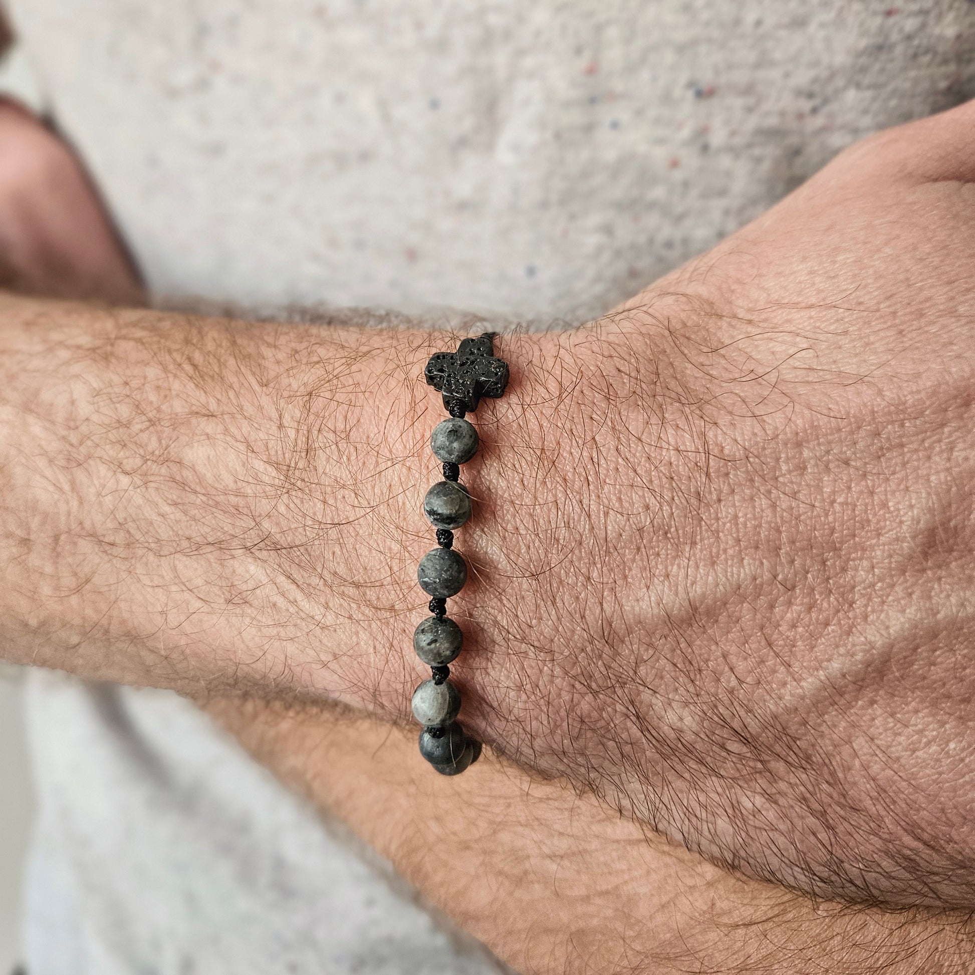 Różaniec na rękę z kamieni naturalnych, dziesiątka różańca, męski różaniec