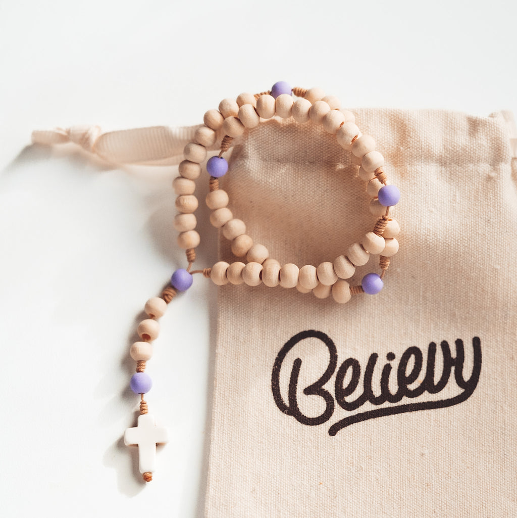 Różaniec z drewna (drobny)