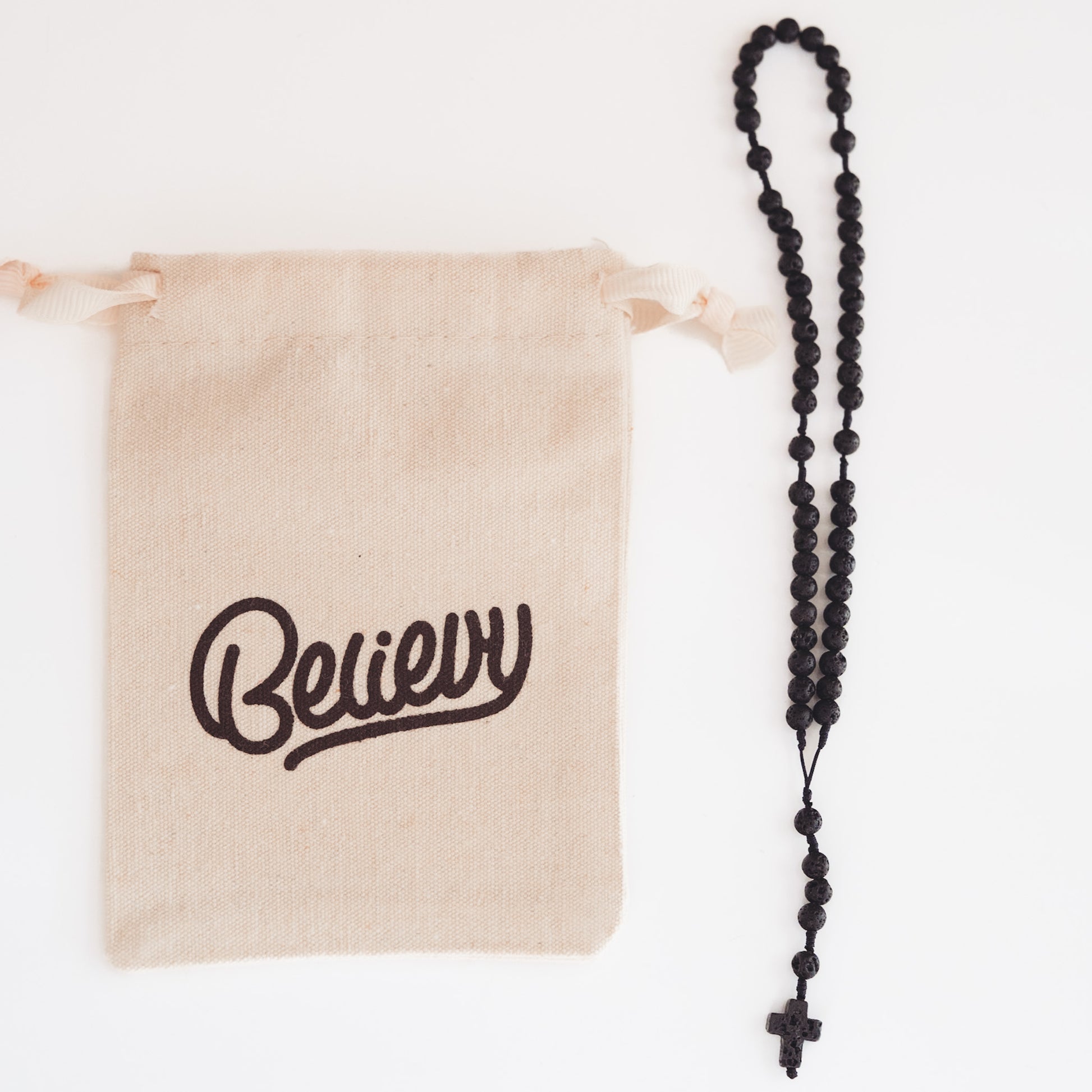 Różaniec z lawy wulkanicznej (drobny)