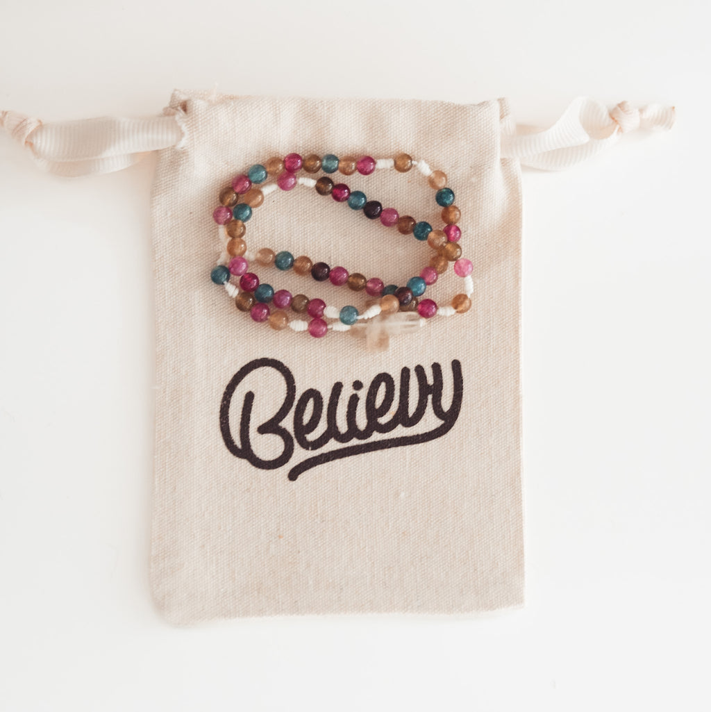 Różaniec z kolorowego turmalinu (drobny)