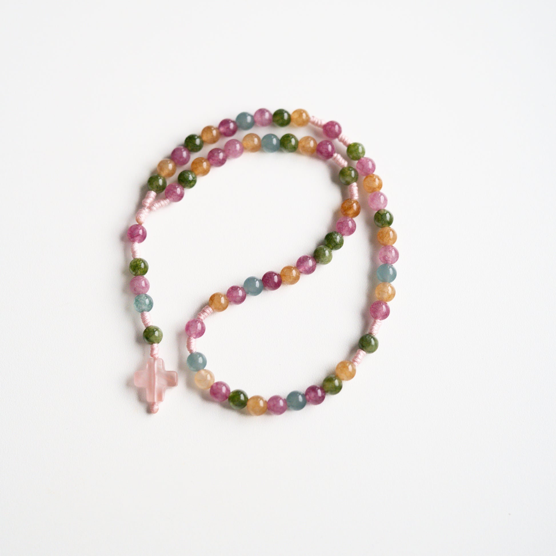 Różaniec z kolorowego turmalinu (średni)