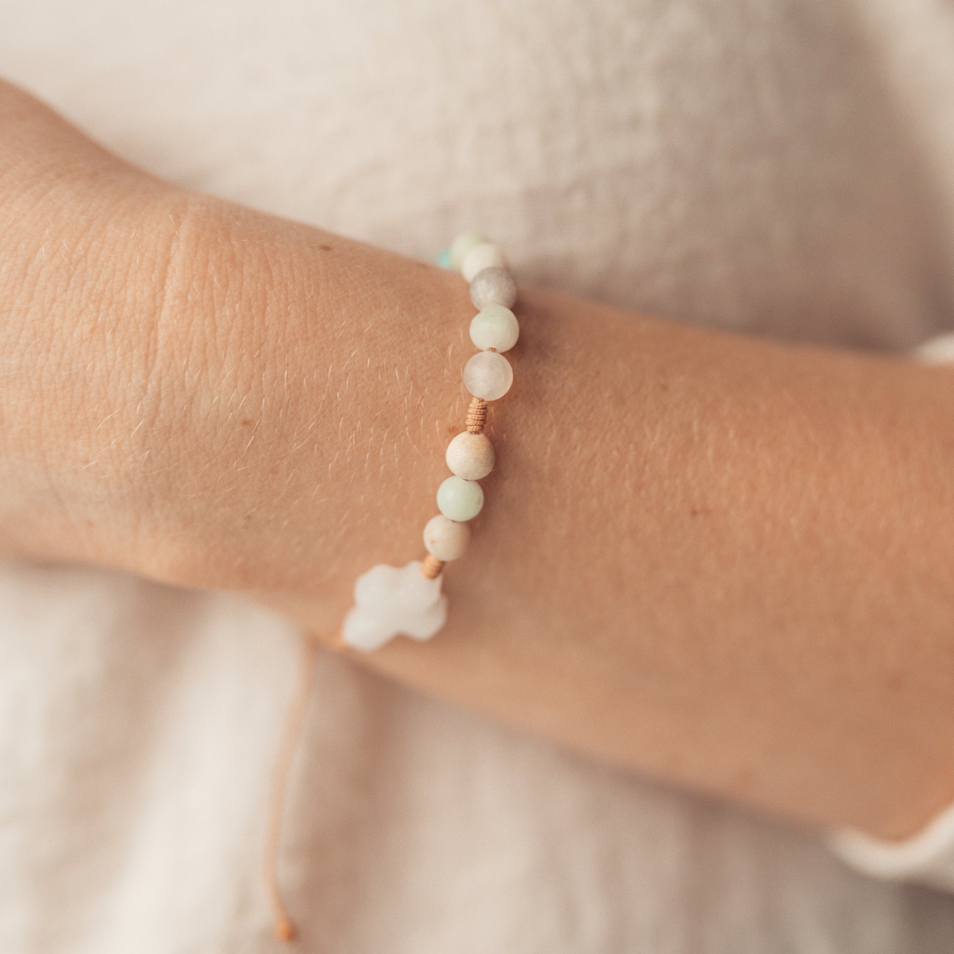 Różaniec na rękę z amazonitu