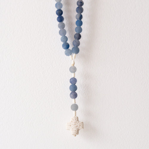 Różaniec z chalcedonu (średni)