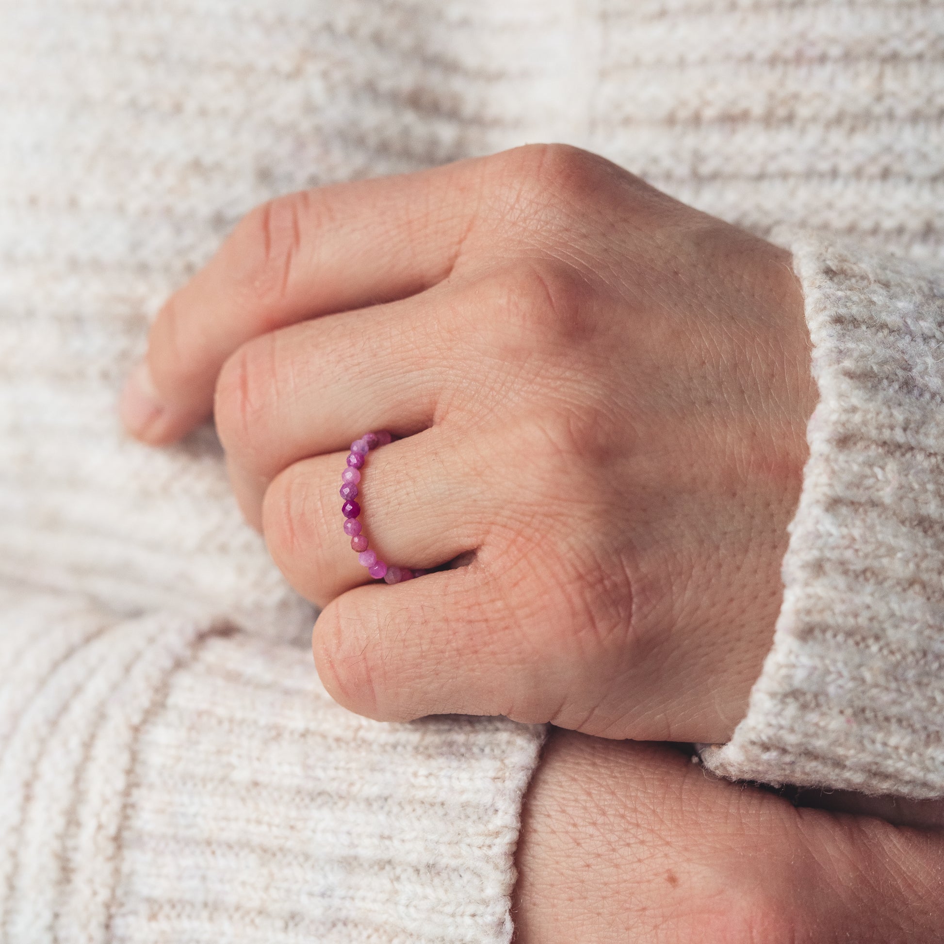 Pierścionek z rubinu