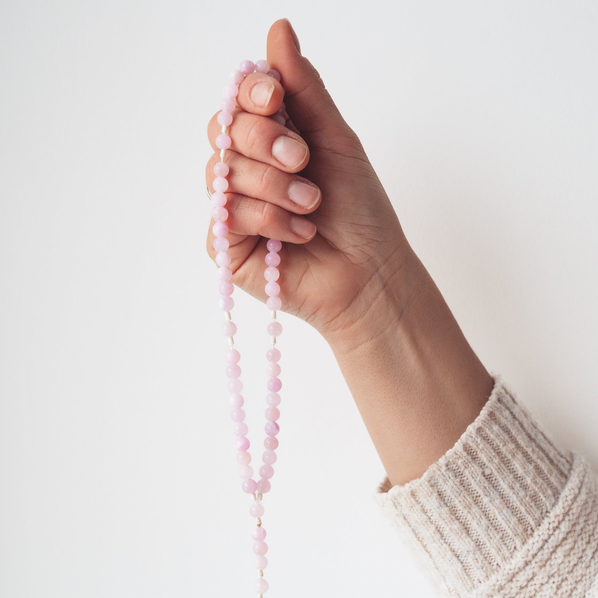 Różaniec z angelitu (średni)