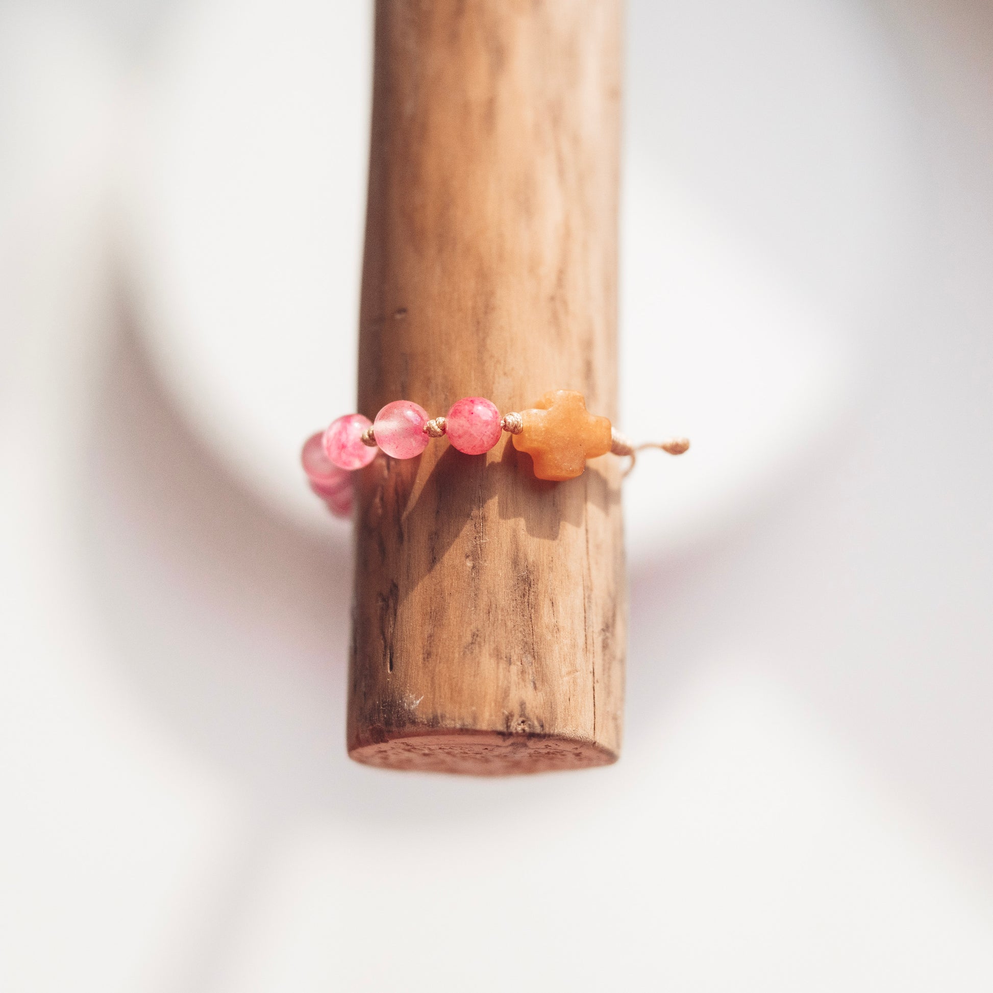 Różaniec na rękę z kamieni naturalnych, różaniec na sznurku z jadeitu, dziesiątka różańca 