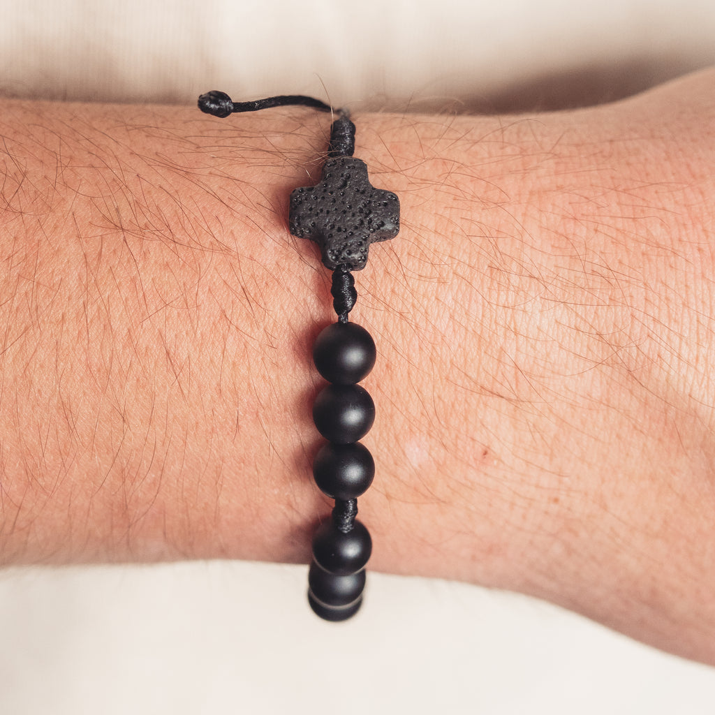 różaniec na rękę z kamieni naturalnych, różaniec z onyksu, dziesiątka różańca na rękę, męski różaniec