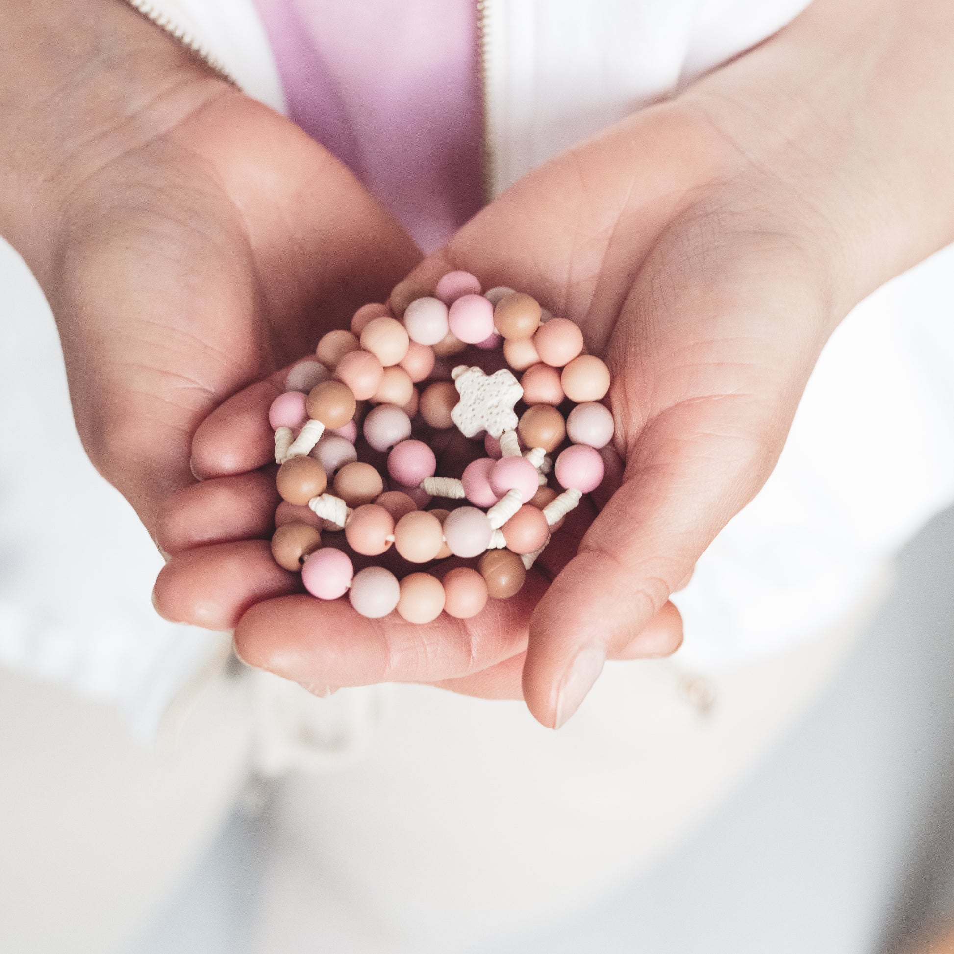 Różaniec dziecięcy, prezent dla dziecka, różaniec z silikonowych kulek