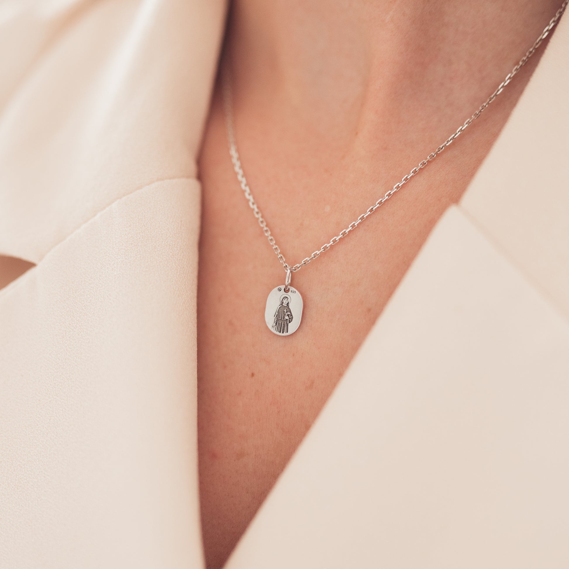 Naszyjnik z medalikiem Jezu Ufam Tobie, Jezus Miłosierny, medalik naszyjnik na prezent, 